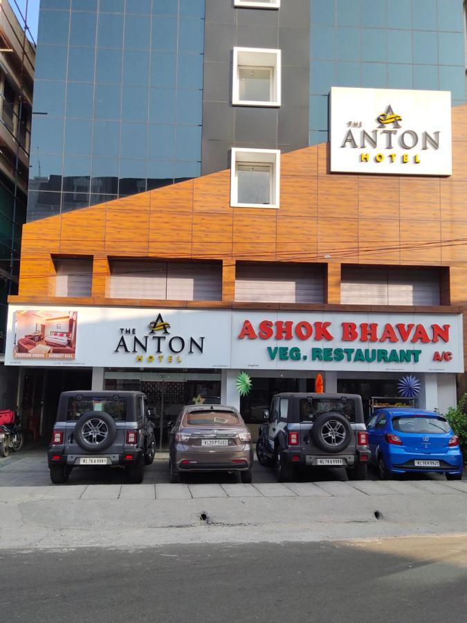 The Anton Hotel Kochi Exterior foto